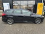 Ford Focus Wagon 1.0 125PK ST-Line |TREKHAAK| STOEL-, STUUR- EN VOORRUITVERWARMING| NAVIGATIE| PARKEERSENSOREN V+A| CRUISE CONTROL|
