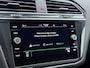 Volkswagen Tiguan 1.5 TSI R-Line Business+ | Leder | Stuur-/Stoelverwarming | Electr Achterklep | Camera | IQ Light | Navigatie | ACC | 19" |