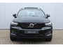 Volvo XC40 Recharge P8 AWD R-Design | Panoramadak| Premium Audio by Harman en Kardon|Rondomzicht Camera| Lederen Interieur| Alarmklasse 3| Electrisch bedienbare Voorstoelen| Warmtepomp| Park Assist voor en Achter.
