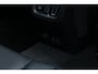 Volvo XC40 Recharge P8 AWD R-Design | Panoramadak| Premium Audio by Harman en Kardon|Rondomzicht Camera| Lederen Interieur| Alarmklasse 3| Electrisch bedienbare Voorstoelen| Warmtepomp| Park Assist voor en Achter.