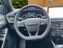 Ford Focus Wagon 1.0 EcoBoost Hybrid ST Line | Adapt. Cruise | Afn. Trekhaak | 1500kg trekgewicht! | Draadloos Apple Carplay | Blis | 17''