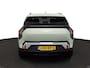 Kia EV3 Plus Advanced 81.4 kWh DEMO - Automatische achterklep - Stoel/Stuur verwarming - Apple Carplay/Android Auto - Schuif/Kantel dak - Achteruitrij camera - Adaptive cruise control Fabrieskgarantie t/m 10-10-2032