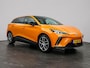 MG MG4 Long Range Luxury 64 kWh | Navi | Camera | Led Koplampen | CarPlay | Stoel & Stuurverwarming | Getint Glas |