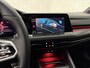 Volkswagen Golf 1.4 eHybrid GTE | IQ-Light | ACC | 19'' | GTI Diffuser | Trekhaak | Stuurwielverwarming | Achteruitrij-Camera | 3-Zone Clima | Carplay | Sfeerverlichting | Draadloos Laden |
