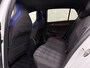 Volkswagen Golf 1.4 eHybrid GTE | IQ-Light | ACC | 19'' | GTI Diffuser | Trekhaak | Stuurwielverwarming | Achteruitrij-Camera | 3-Zone Clima | Carplay | Sfeerverlichting | Draadloos Laden |