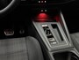 Volkswagen Golf 1.4 eHybrid GTE | IQ-Light | ACC | 19'' | GTI Diffuser | Trekhaak | Stuurwielverwarming | Achteruitrij-Camera | 3-Zone Clima | Carplay | Sfeerverlichting | Draadloos Laden |
