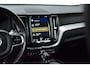 Volvo XC60 2.0 T5 AWD R-Design | Camera | Trekhaak |