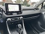 Toyota RAV4 2.5 Hybrid Style 1e eigenaar / dealeronderhouden / slechts 10.691 km!! / auto is als nieuw / origineel Nederlandse auto / Toyota 10 jaar garantie-programma / Toyota pechhulppas / Trekhaak
