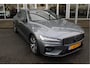 Volvo S60 B4 Automaat R-Design | Camera | Harman Kardon | Memory seats | Trekhaak | Keyless | Verw. Voorstoelen