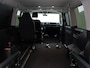 Volkswagen Transporter CARAVELLE 2.0 TDI DSG ROLSTOEL LIFT EURO 6 + STANDKACHEL | CAMERA | CARPLAY | LED | STOELVERW. | NAVIGATIE