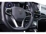 Volkswagen T-Roc 1.5 TSI R-Line Business Automaat | Trekhaak | LED | ECC | VELGEN