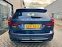 Volvo V60 2.0 T8 Plug-in hybrid AWD Ultra Dark, head-up, pano, 19 inch