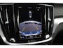 Volvo V60 2.0 B3 Core 163PK Automaat Metallic Wit Black Pack Navigatie Carplay Achteruitrijcamera 18 inch LMV