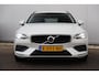 Volvo V60 2.0 B3 Core 163PK Automaat Metallic Wit Black Pack Navigatie Carplay Achteruitrijcamera 18 inch LMV