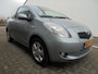 Toyota Yaris 1.3 executive/ECC/100000 km