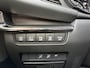Mazda 3 2.0 e-Skyactive-X M Hybrid Luxury 180PK HEAD-UP / CAMERA V+A / 3