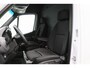 Mercedes-Benz Sprinter 317 CDI L2H2 Airco, Cruise, Chauffeursstoel, Camera, Rijstrooksensor, Trekhaak, DAB