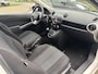Mazda 2 1.5 GT-L 1e Eig. NL-Auto, Keurig Onderhouden, Trekhaak, Automatische Airco, Stoel verwarming, 16 inch lichtmetalen wielen, Audio + Stuurbed.