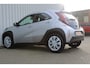 Toyota Aygo X 1.0 VVT-i MT Play | Incl. 12 maanden garantie | Adaptieve cruise control | Airco | Apple carplay/Android auto | DAB radio | Parkeercamera |