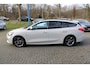 Ford Focus 1.0 EcoBoost Hybrid 125pk ST Line X Business Wagon, Winterpack, Trekhaak