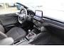 Ford Focus 1.0 EcoBoost Hybrid 125pk ST Line X Business Wagon, Winterpack, Trekhaak