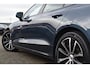 Volvo V60 T6 AWD 350PK Plug-in Hybrid Plus Dark | Trekhaak | H&K | 360 Camera| BLIS | ACC | Leder | Stuurverwarming