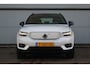 Volvo XC40 Recharge P8 AWD R-Design | Trekh. | Keyless | LED | 19" LMV | Carplay | Navi | Cruise C. | | Trekh. | Keyless | LED | 19" LMV | Carplay | Navi |