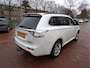 Mitsubishi Outlander 2.0 PHEV instyle 1e EIG NAVI TEL CRUISECONT SCHUIFKANTELDAK