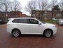 Mitsubishi Outlander 2.0 PHEV instyle 1e EIG NAVI TEL CRUISECONT SCHUIFKANTELDAK