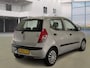 Hyundai i10 1.1 Active Cool/ ZUINIG