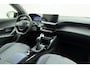 Peugeot 2008 1.2 PureTech 100 Allure Apple Carplay/Android auto | Parkeer sensor V + A | LM velgen