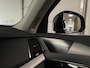 Volvo XC90 T8 AWD Recharge Inscription Trekhaak | 360° Camera | Harman Kardon | Schuifdak | 21 Inch | Adaptieve Cruise Control | Stoel en Stuurwielverwarming | Full LED Meesturende koplampen | Pilot Assist | BLIS Dode Hoek Detectie | Lederen bekleding | Keyless Drive | Parkeersensoren voor+achter | Privacy Glass | Elektrisch bedienbare achterklep | Geïntegreerde zongordijnen achterportieren | 7-Persoons | 4-Zone Climate Control | DAB Radio | Apple Carplay/Android Auto | Volvo On Call met mobiele App functie | Onyx Black Metallic |