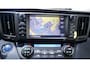 Toyota RAV4 Hybrid business edition Cruise-controle ECC led-verlichting Navi key-less go en start electrische achterklep stoel-stuur verwarming lane-assist private-glas camera boekjes aanwezig PDC v+a