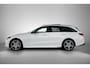 Mercedes-Benz C-klasse C 300e Estate Automaat AMG Line | MANUFAKTUR | Nightpakket | Winterpakket | Panoramadak | Head-Up | 360° Camera | Sfeerverlichting | Trekhaak | Spiegelpakket