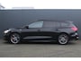 Ford Focus Wagon 1.0 EcoBoost Hybrid ST Line X Business | Incl. 12 maanden garantie | Trekhaak | Panorama dak | Achteruitrijcamera | Cruise control | Climate control | Airco | Bluetooth | Lichtmetalen velgen | Parkeersensoren