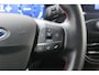 Ford Focus Wagon 1.0 EcoBoost Hybrid ST Line X Business | Incl. 12 maanden garantie | Trekhaak | Panorama dak | Achteruitrijcamera | Cruise control | Climate control | Airco | Bluetooth | Lichtmetalen velgen | Parkeersensoren