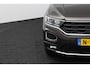 Volkswagen T-Roc 1.5 TSI Sport | Panoramadak | Elektrische kofferklep | Trekhaak