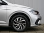 Volkswagen Polo 1.0 TSI Life 96 Pk Automaat Navigatie / Apple Carplay / PDC / Trekhaak