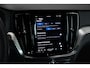 Volvo V60 T6 Plug-in hybrid AWD Essential Bright | Lederen bekleding | Electrische wegklapbare trekhaak | Stoelverwarming | Adaptive cruise Control | Parkeersensoren voor + achter | Parkeercamera | BLIS | Stuurwielverwarming