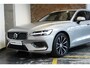 Volvo V60 T6 Plug-in hybrid AWD Essential Bright | Lederen bekleding | Electrische wegklapbare trekhaak | Stoelverwarming | Adaptive cruise Control | Parkeersensoren voor + achter | Parkeercamera | BLIS | Stuurwielverwarming