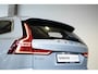 Volvo V60 T6 Plug-in hybrid AWD Essential Bright | Lederen bekleding | Electrische wegklapbare trekhaak | Stoelverwarming | Adaptive cruise Control | Parkeersensoren voor + achter | Parkeercamera | BLIS | Stuurwielverwarming