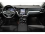 Volvo V60 T6 Plug-in hybrid AWD Essential Bright | Lederen bekleding | Electrische wegklapbare trekhaak | Stoelverwarming | Adaptive cruise Control | Parkeersensoren voor + achter | Parkeercamera | BLIS | Stuurwielverwarming
