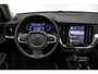 Volvo V60 T6 Plug-in hybrid AWD Essential Bright | Lederen bekleding | Electrische wegklapbare trekhaak | Stoelverwarming | Adaptive cruise Control | Parkeersensoren voor + achter | Parkeercamera | BLIS | Stuurwielverwarming