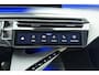 Peugeot E-3008 GT Avantage 210 73 kWh | Panoramic Navigation | WLTP range 525km | elektrische achterklep | stoel en stuurverwarming