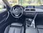 BMW 3-Serie Touring 320i High Executive 184pk Trekhaak / Panoramadak / Stoelverwarming