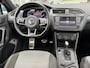 Volkswagen Tiguan 2.0 TDI 4Motion R-line | Grijs kent. | Pano | Virutal | ACC | Trekhaak