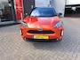 Toyota Yaris Cross 1.5 Hybrid Dynamic Bi-Tone STUUR- EN STOELVERWARMING PDC VOOR EN ACHTER CAMERA