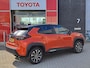 Toyota Yaris Cross 1.5 Hybrid Dynamic Bi-Tone STUUR- EN STOELVERWARMING PDC VOOR EN ACHTER CAMERA