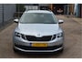 Skoda Octavia Combi 1.0 TSI Greentech Business Edition O.a: PDC, Carplay, Navi, Clima, Cruise, Stoelverw, Etc. All-in prijs!