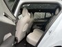 Volvo EX30 Twin Motor Performance Ultra 69 kWh | Adaptieve Cruise Control | Panoramadak | Harman Kardon Audio | Warmtepomp | Dodehoek Detectie | Stoel-/Stuurverwarming | Tailored Wool Blend Luxe Bekleding | 360° Parkeercamera |